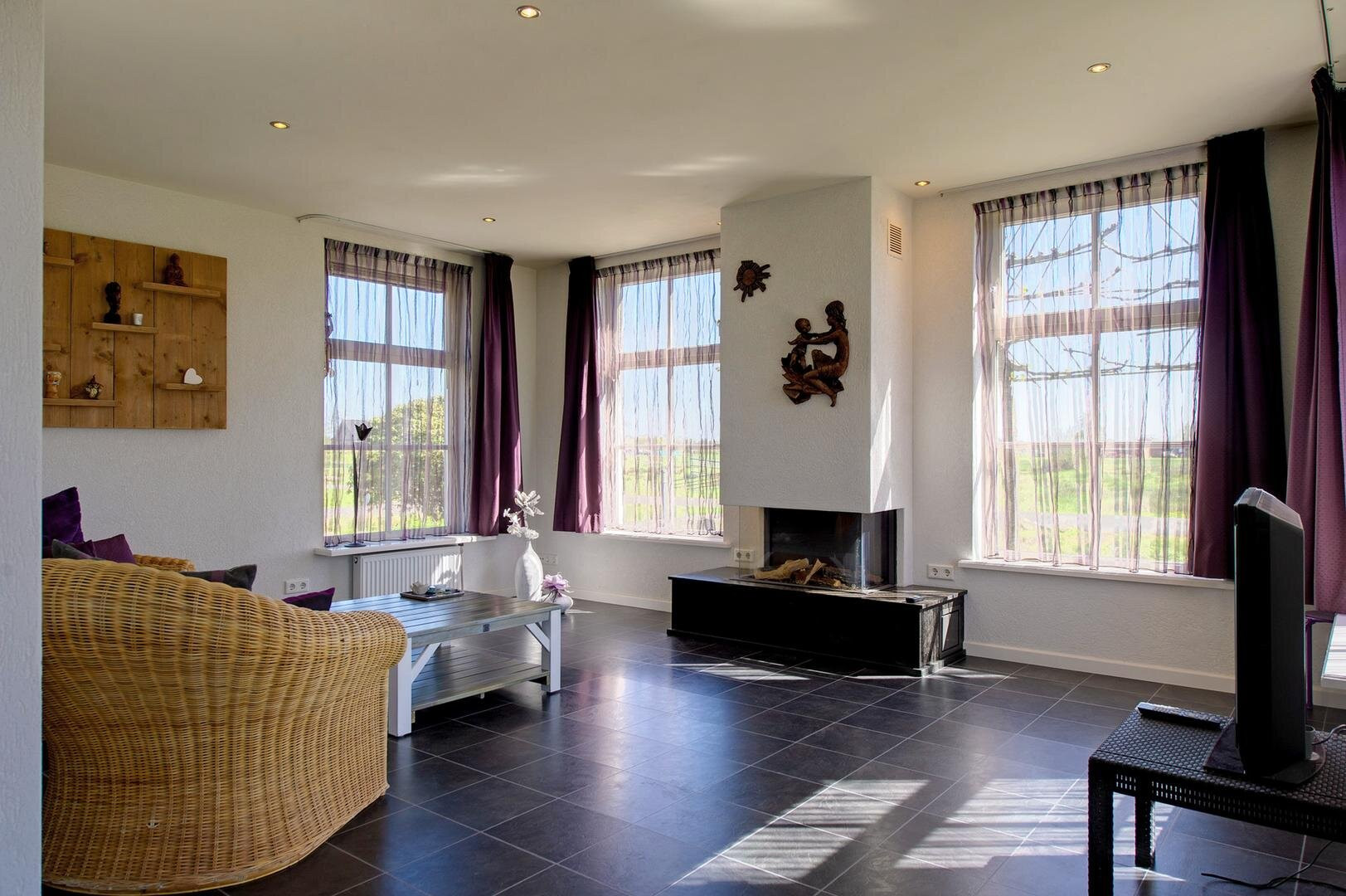 Vrijstaande woning te koop: Mieden 9, Lutjegast