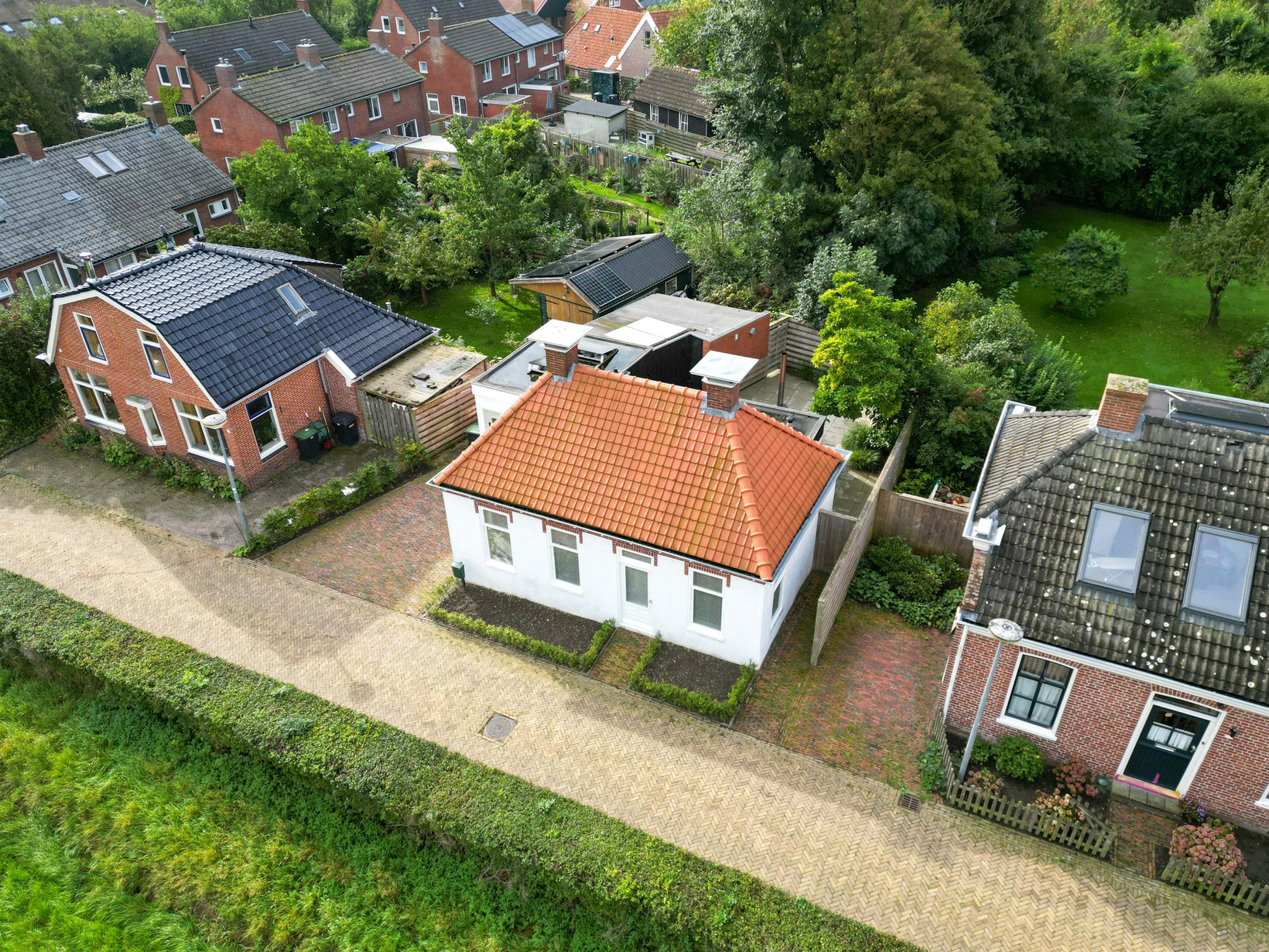 Vrijstaande woning te koop: Slagtersrijge 13, Ezinge