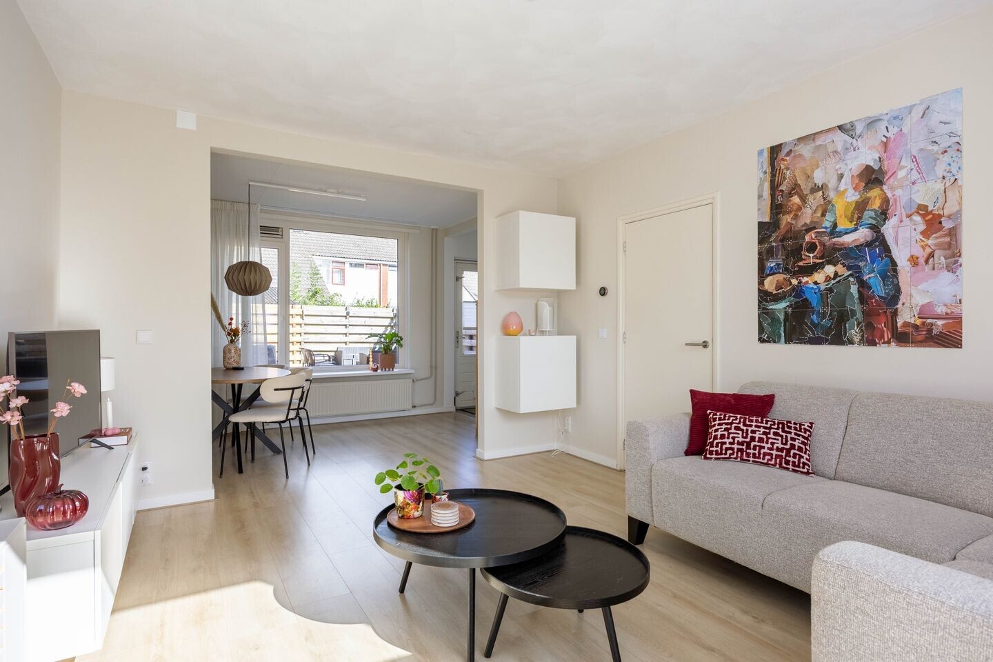 Twee-onder-één-kap te koop: L W de Blecourtstraat 19, Garnwerd