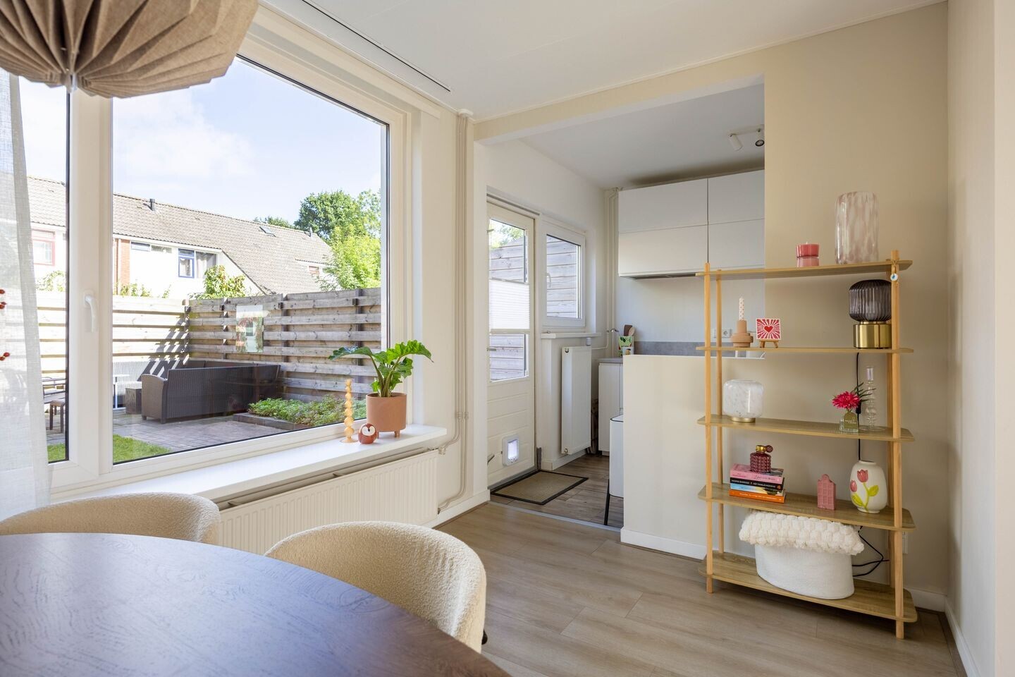 Twee-onder-één-kap te koop: L W de Blecourtstraat 19, Garnwerd