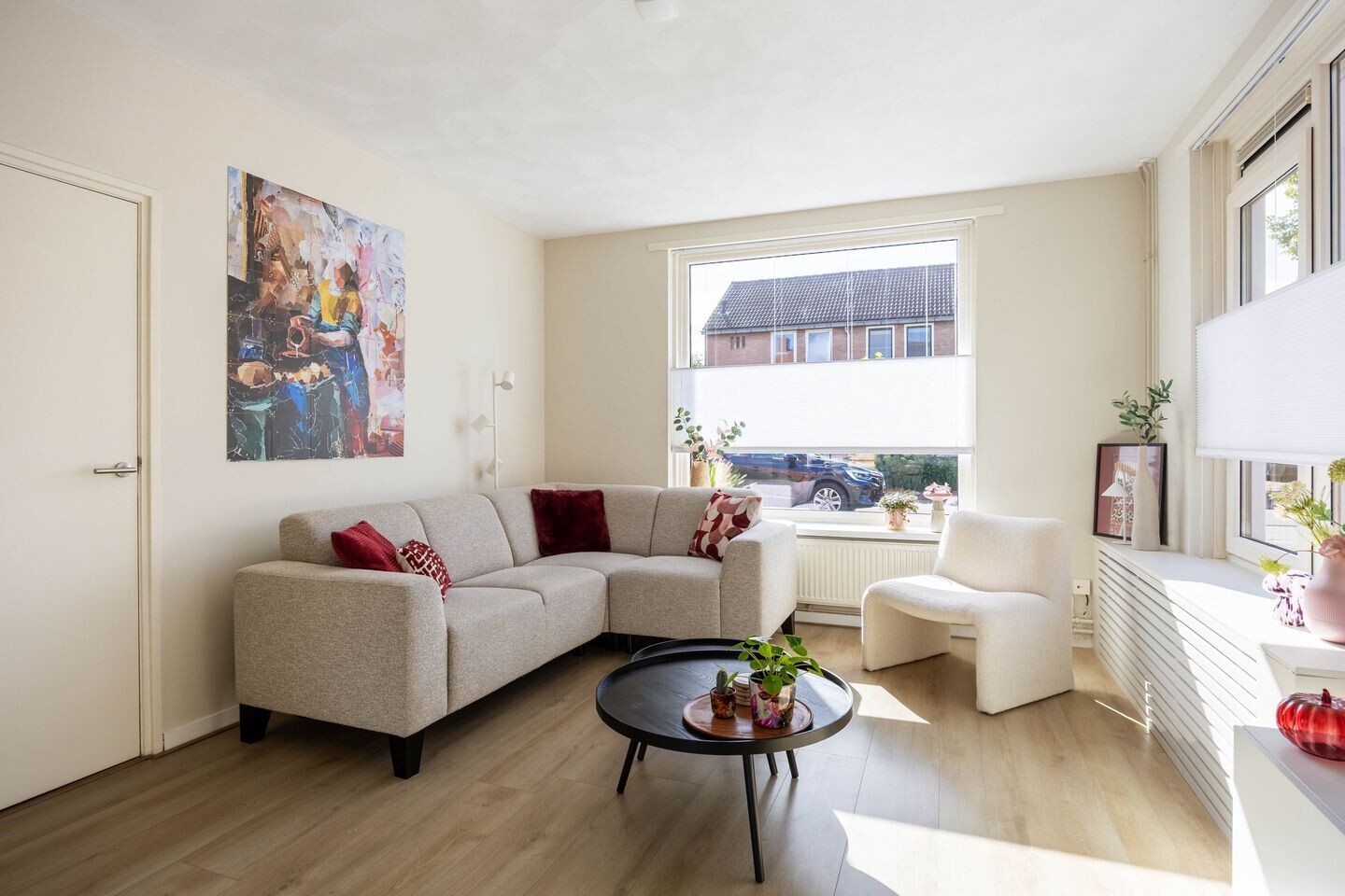 Twee-onder-één-kap te koop: L W de Blecourtstraat 19, Garnwerd
