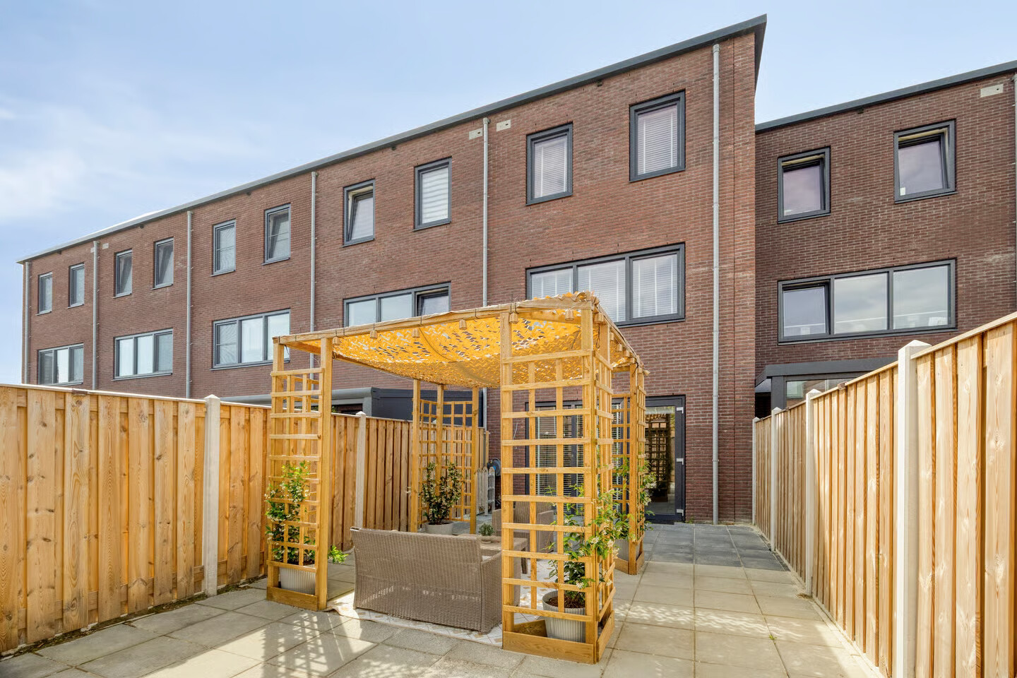 Tussenwoning te koop: Graaf Edzardstraat 103, Appingedam