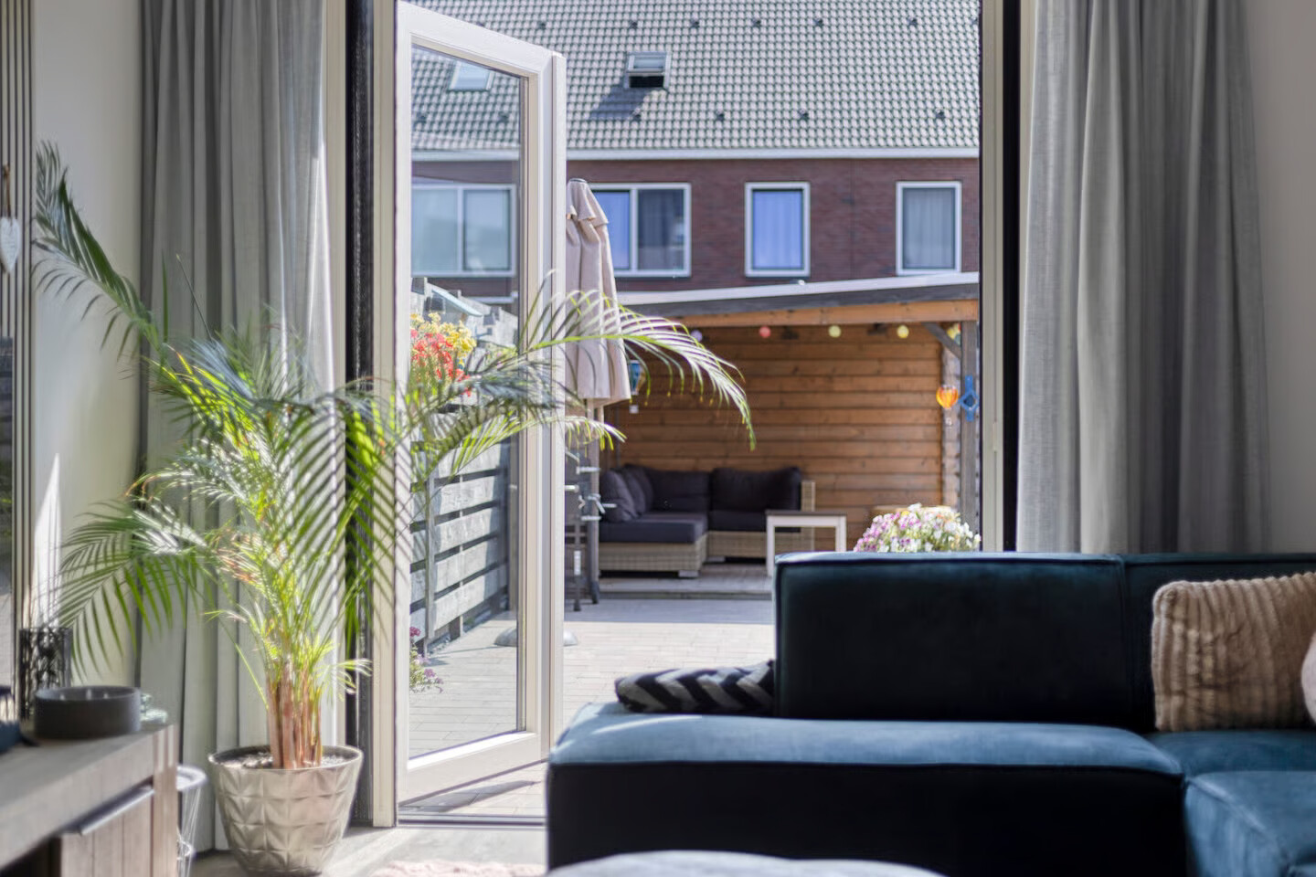 Tussenwoning te koop: Burgemeester de Sitterstraat 9, Appingedam