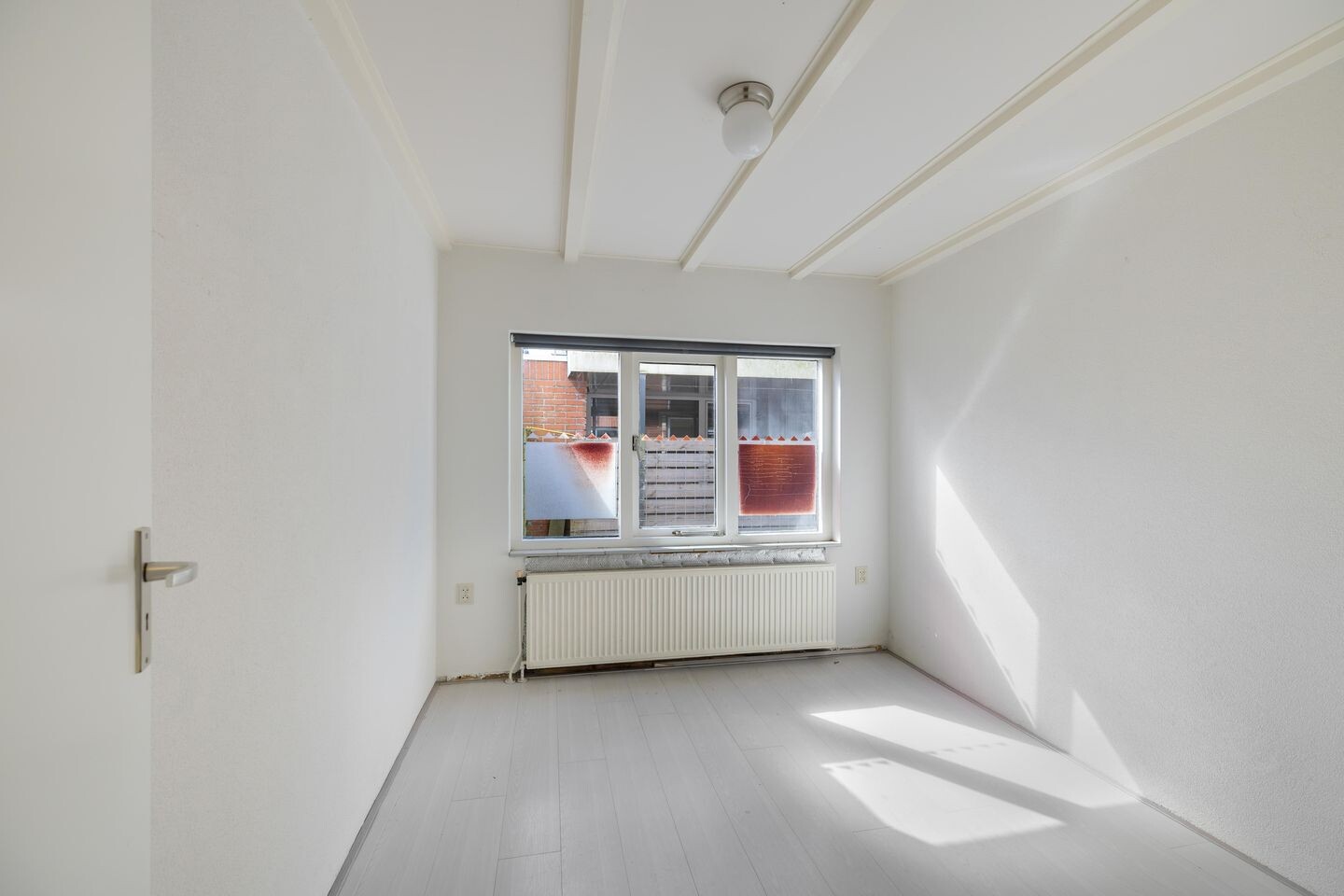 Vrijstaande woning te koop: Hoofdweg 26, Holwierde