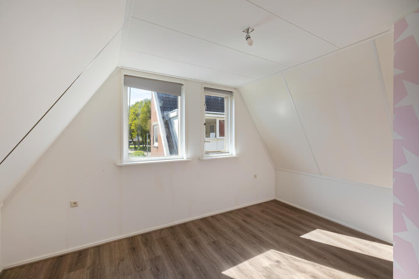 Vrijstaande woning te koop: Hoofdweg 26, Holwierde