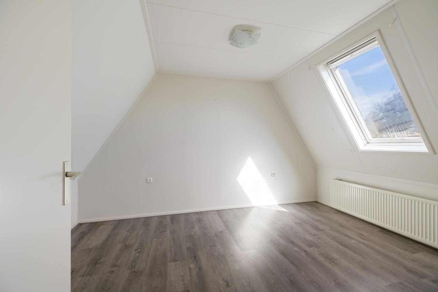 Vrijstaande woning te koop: Hoofdweg 26, Holwierde
