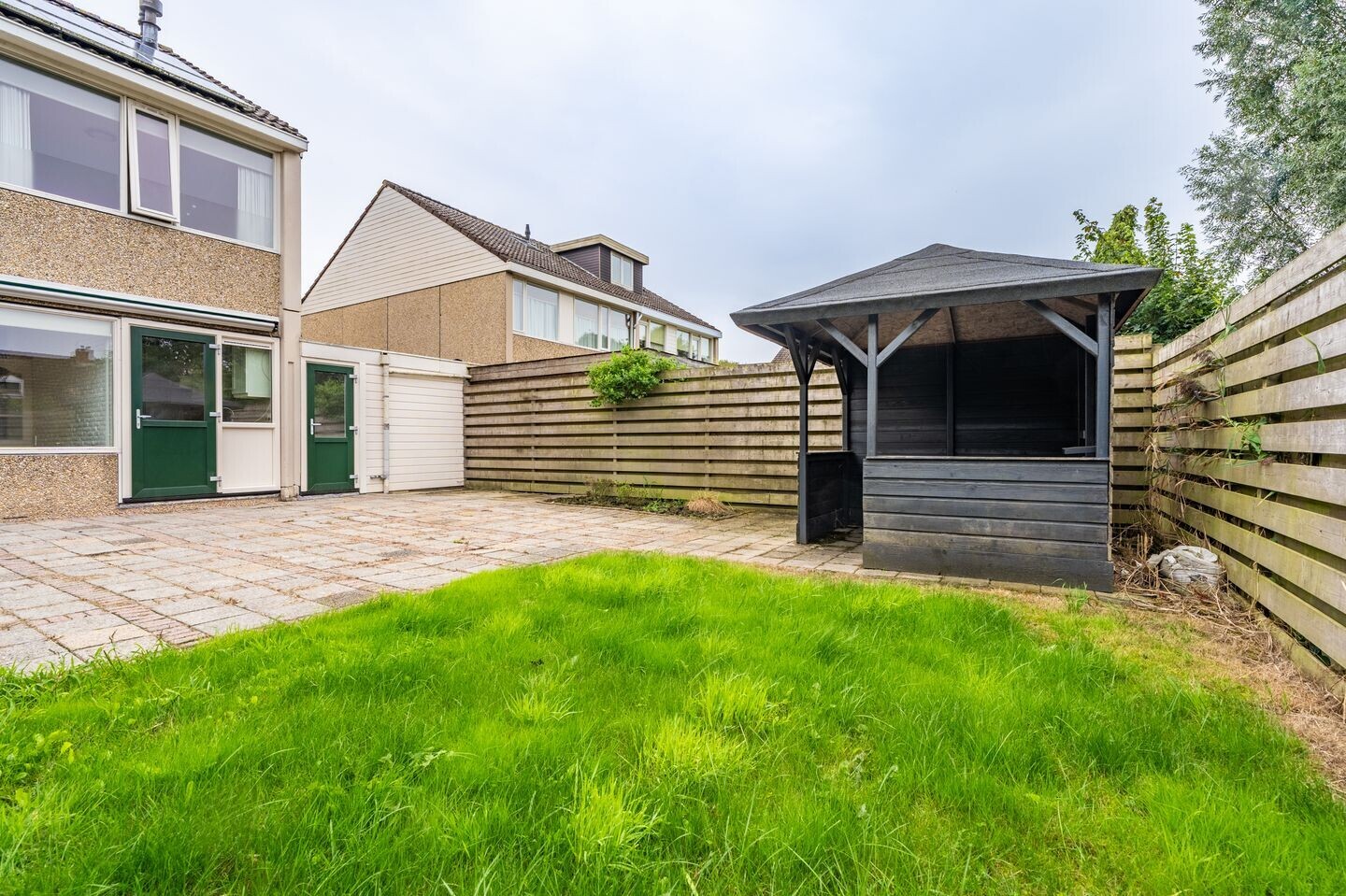 Tussenwoning te koop: Maneil 5, Bierum