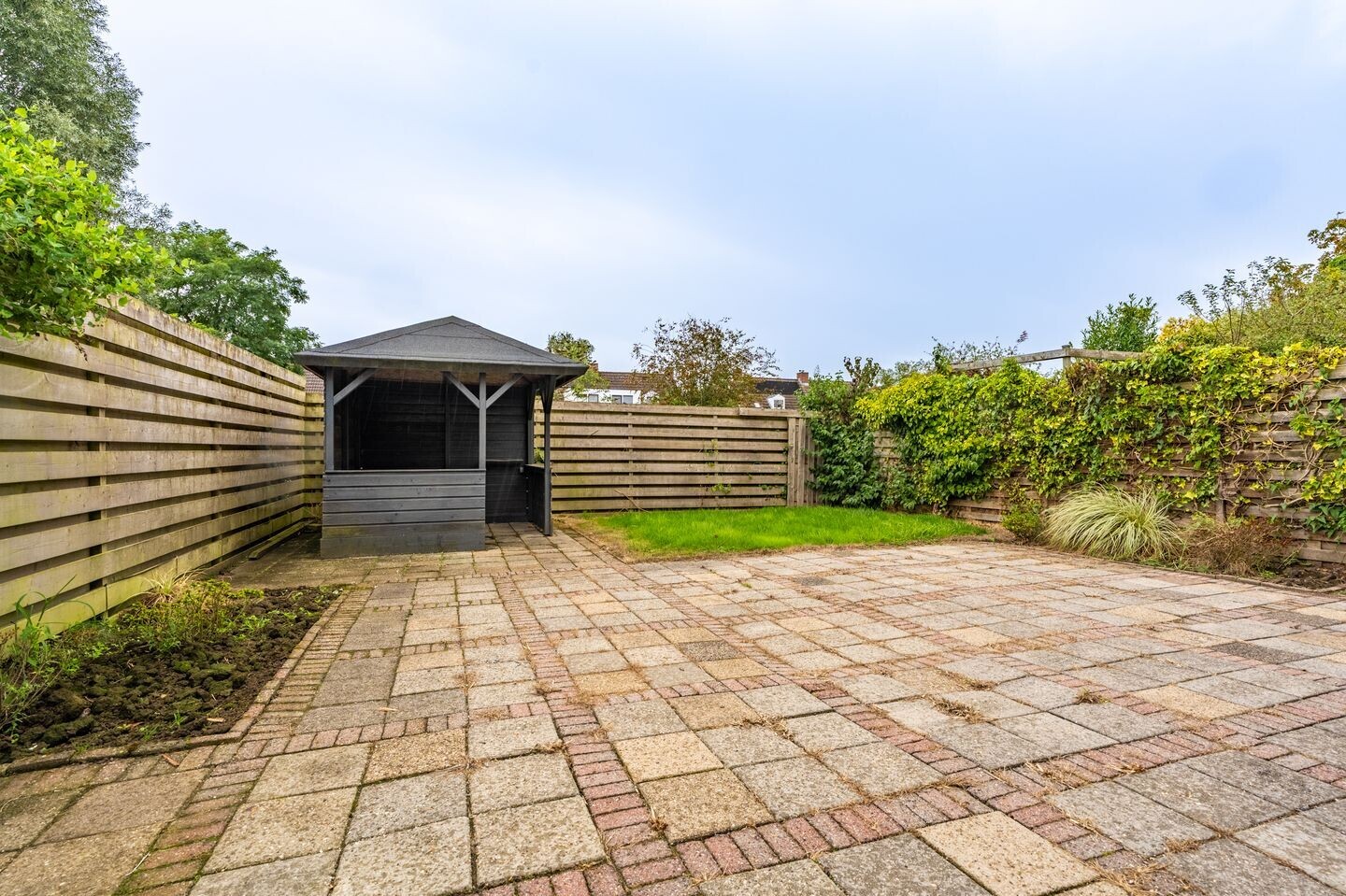 Tussenwoning te koop: Maneil 5, Bierum