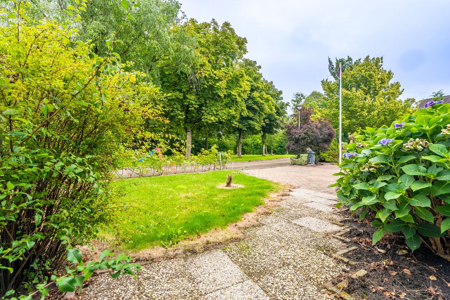 Tussenwoning te koop: Maneil 5, Bierum