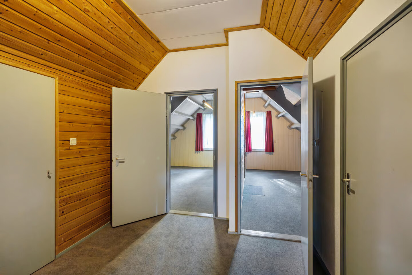 Vrijstaande woning te koop: Peperstraat 4, Godlinze