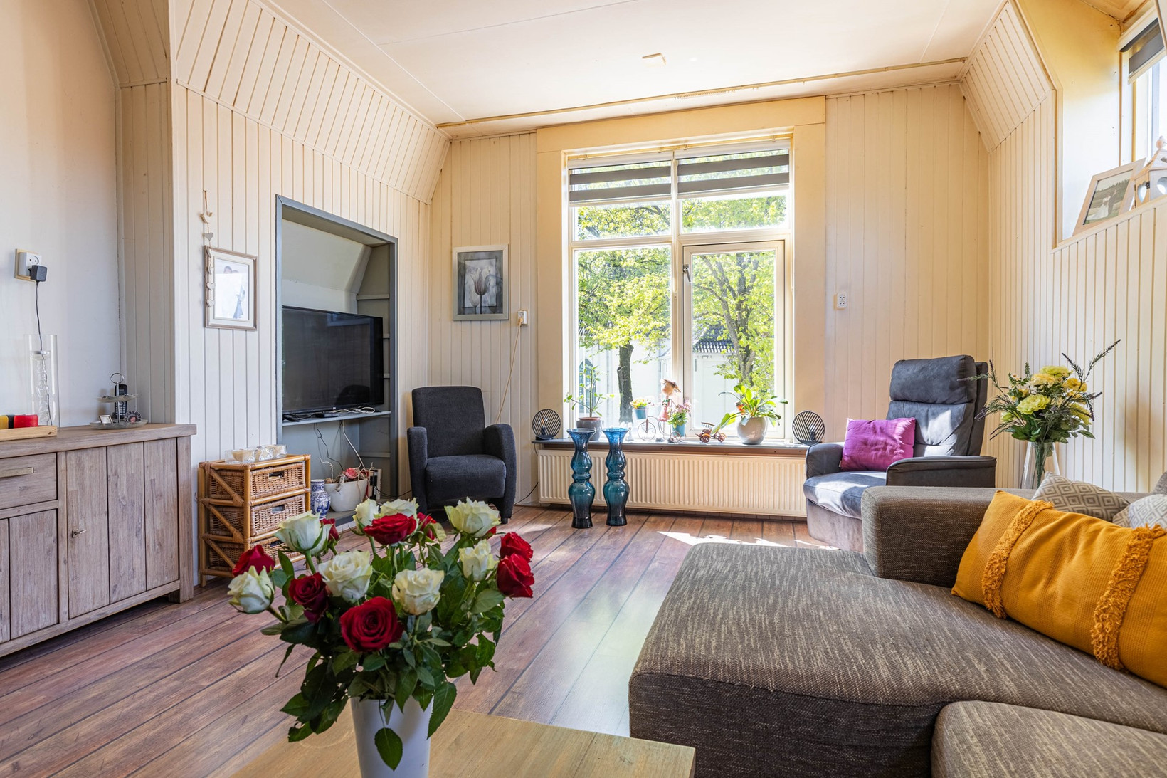 Vrijstaande woning te koop: 't Loug 23, Spijk