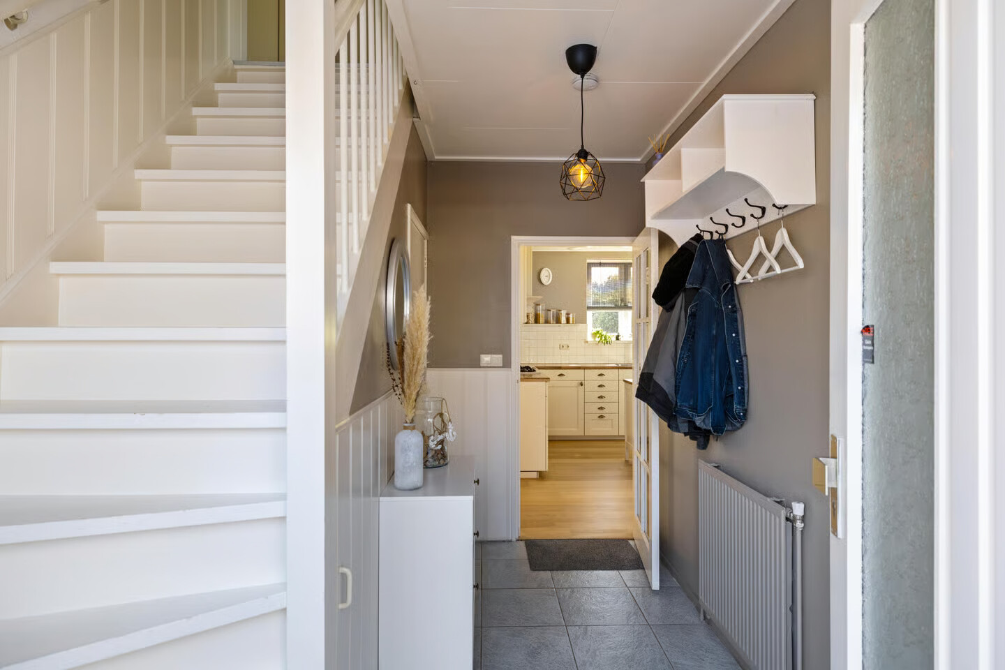 Vrijstaande woning te koop: Willem de Mérodelaan 16, Spijk