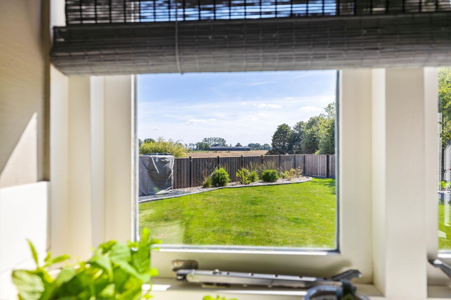 Vrijstaande woning te koop: Willem de Mérodelaan 16, Spijk