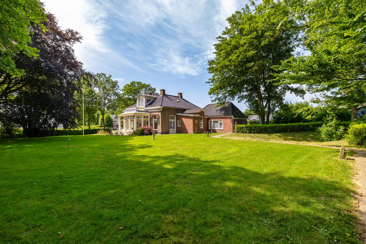 Vrijstaande woning te koop: Hoofdstraat 6, 'T Zandt