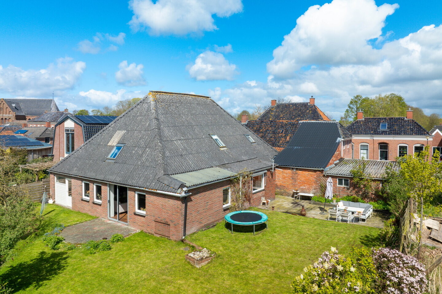 Vrijstaande woning te koop: Hoofdstraat 20, Stedum