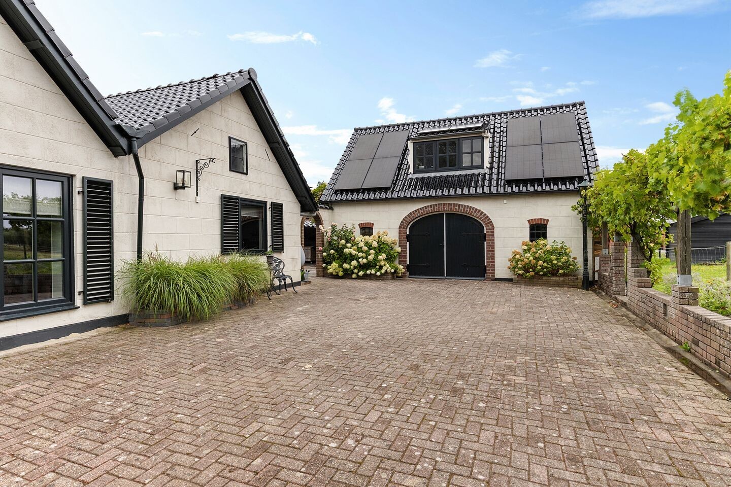 Vrijstaande woning te koop: Weverijweg 5, Garsthuizen