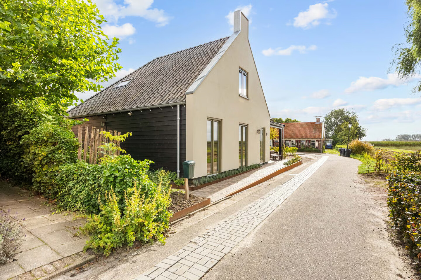 Vrijstaande woning te koop: walkumaweg 14, Garsthuizen