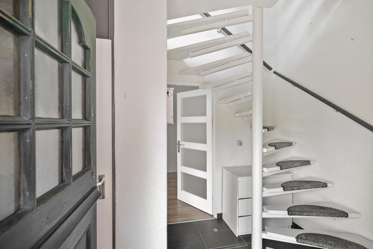 Tussenwoning te koop: Klaverweide 36, Delfzijl