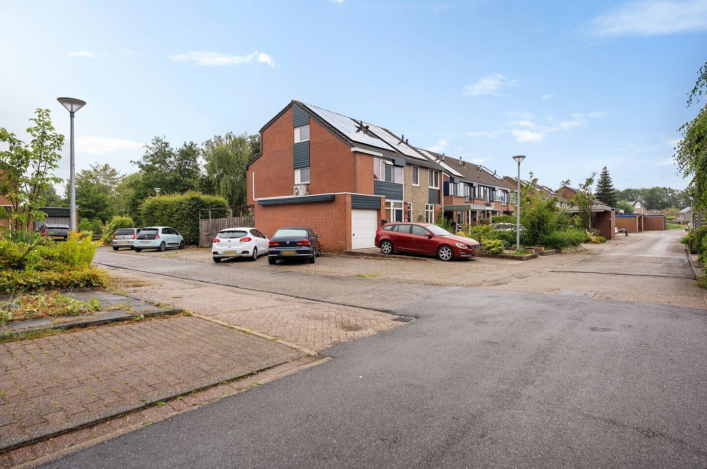 Hoekwoning te koop: Hooiven 37, Delfzijl
