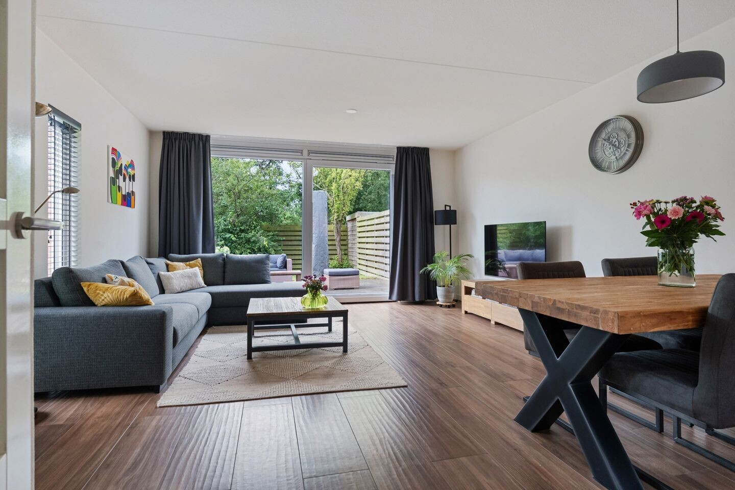 Hoekwoning te koop: Hooiven 37, Delfzijl