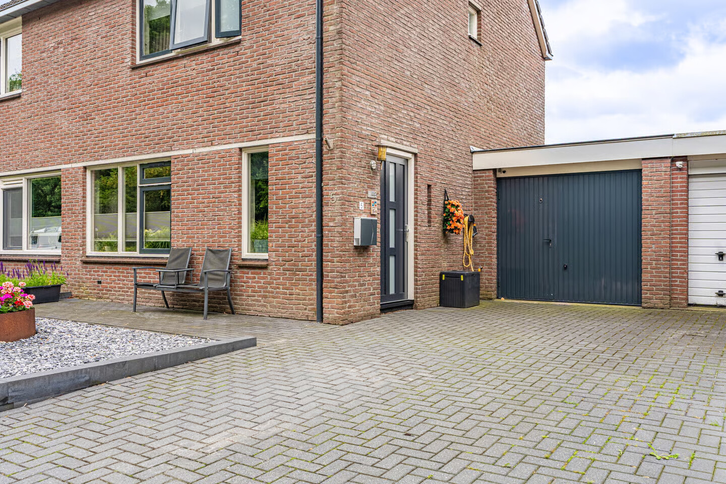 Tussenwoning te koop: Vlaskamp 5, Delfzijl