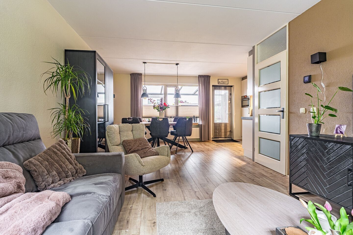 Tussenwoning te koop: Vlaskamp 5, Delfzijl