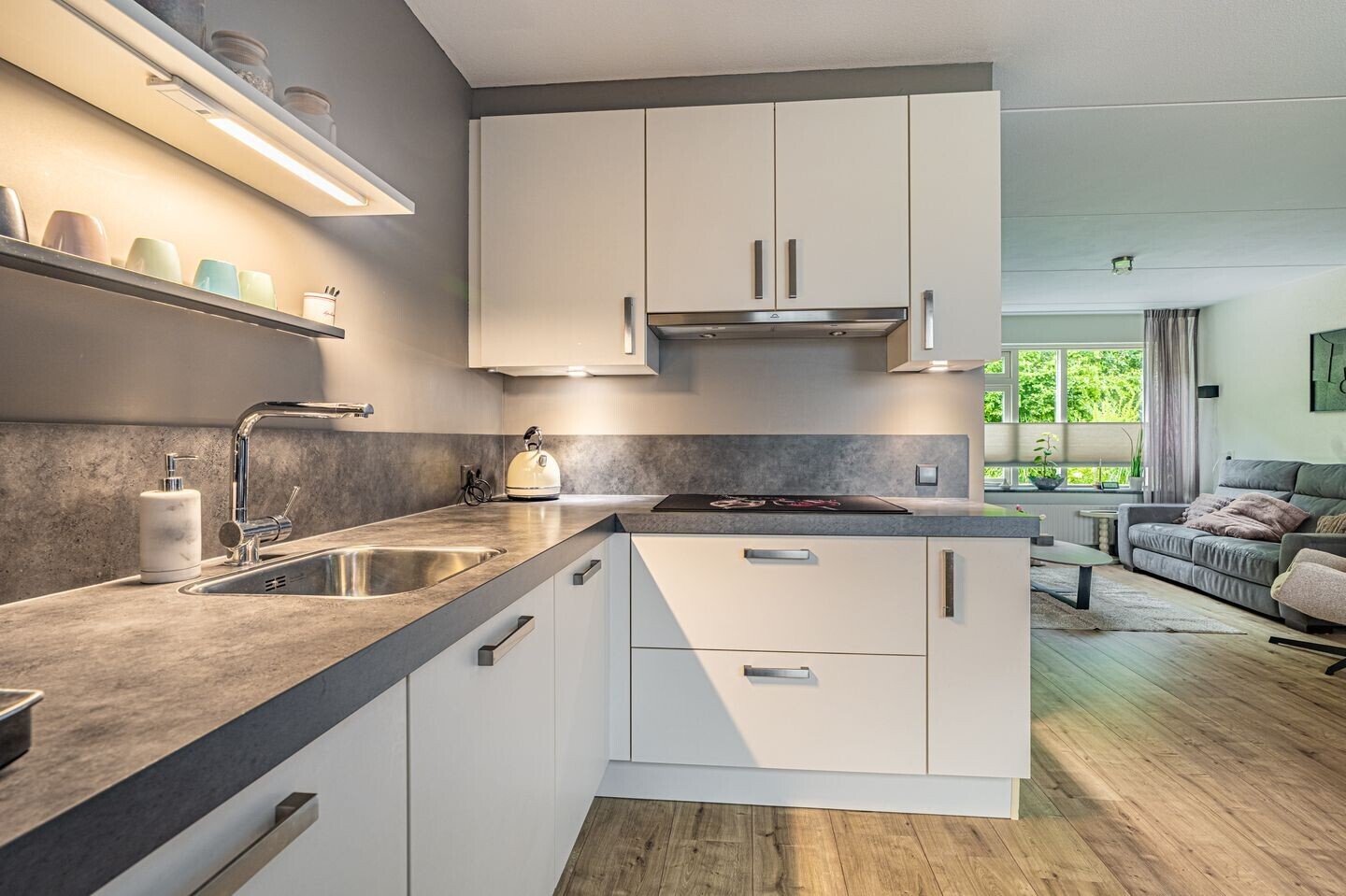 Tussenwoning te koop: Vlaskamp 5, Delfzijl