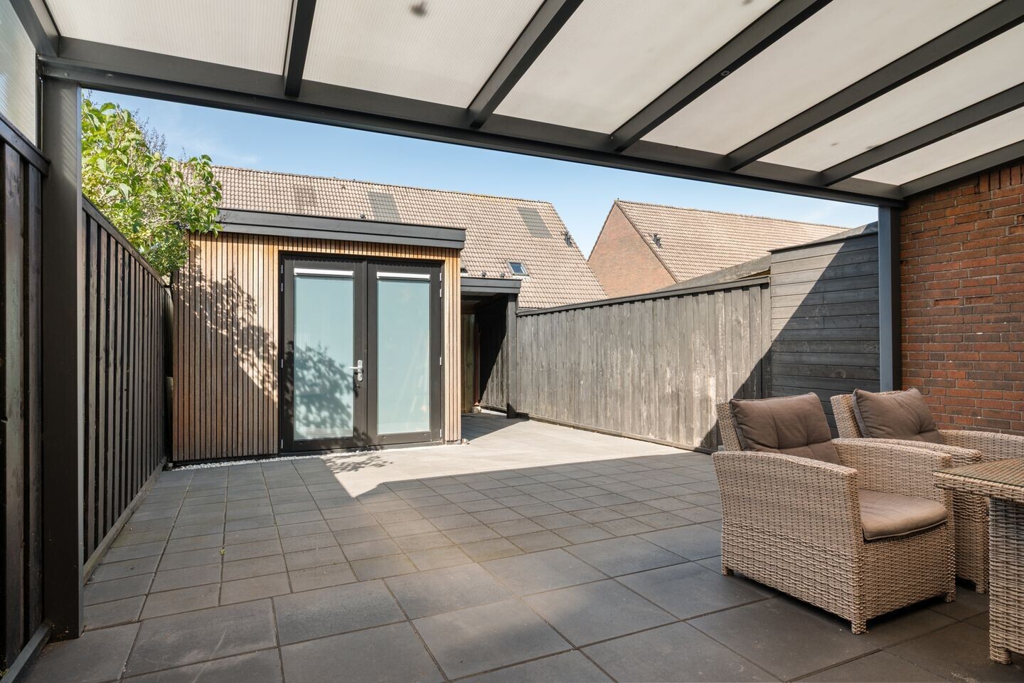 Tussenwoning te koop: Zwaluwoever 12, Delfzijl