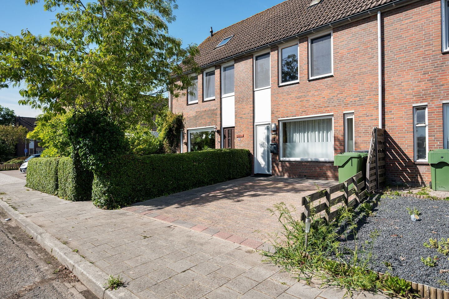 Tussenwoning te koop: Zwaluwoever 12, Delfzijl