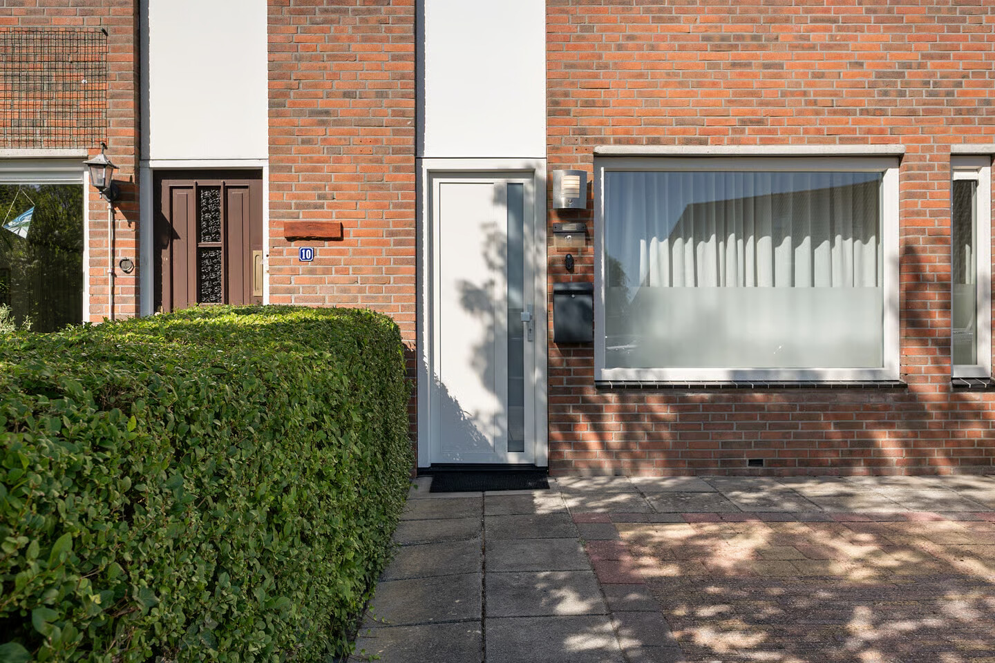 Tussenwoning te koop: Zwaluwoever 12, Delfzijl