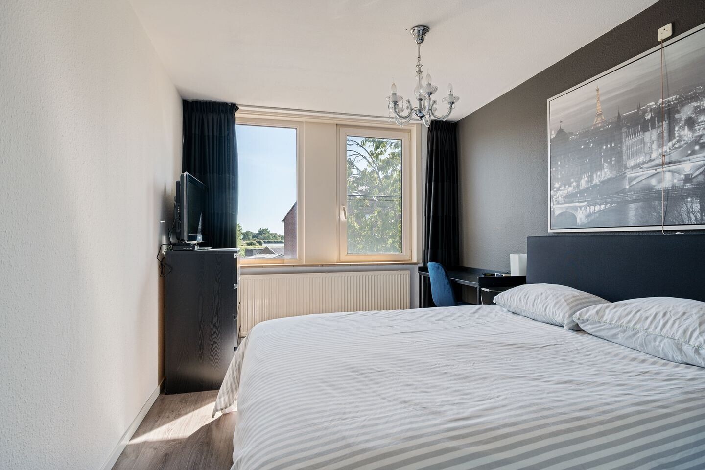 Tussenwoning te koop: Zwaluwoever 12, Delfzijl