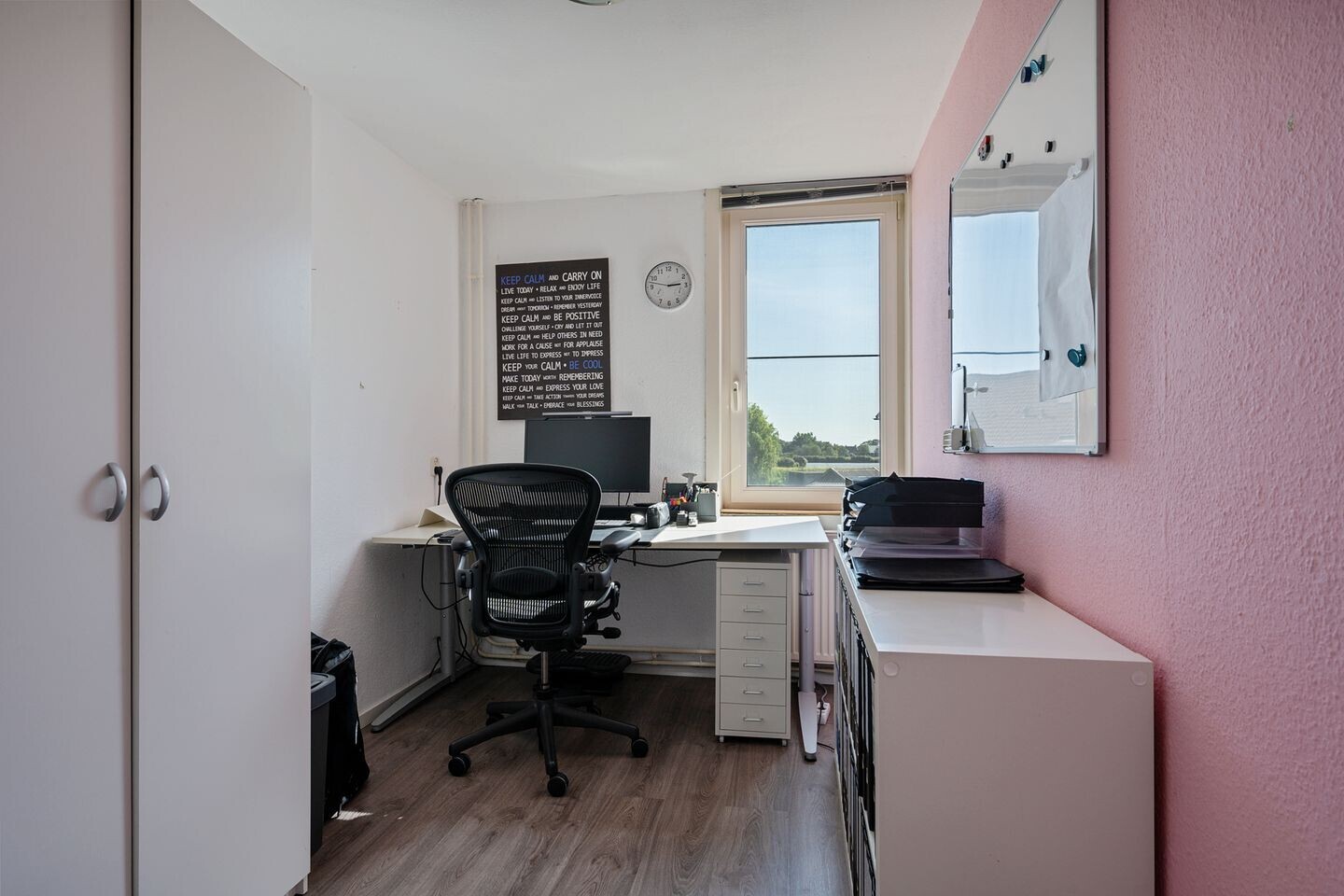 Tussenwoning te koop: Zwaluwoever 12, Delfzijl