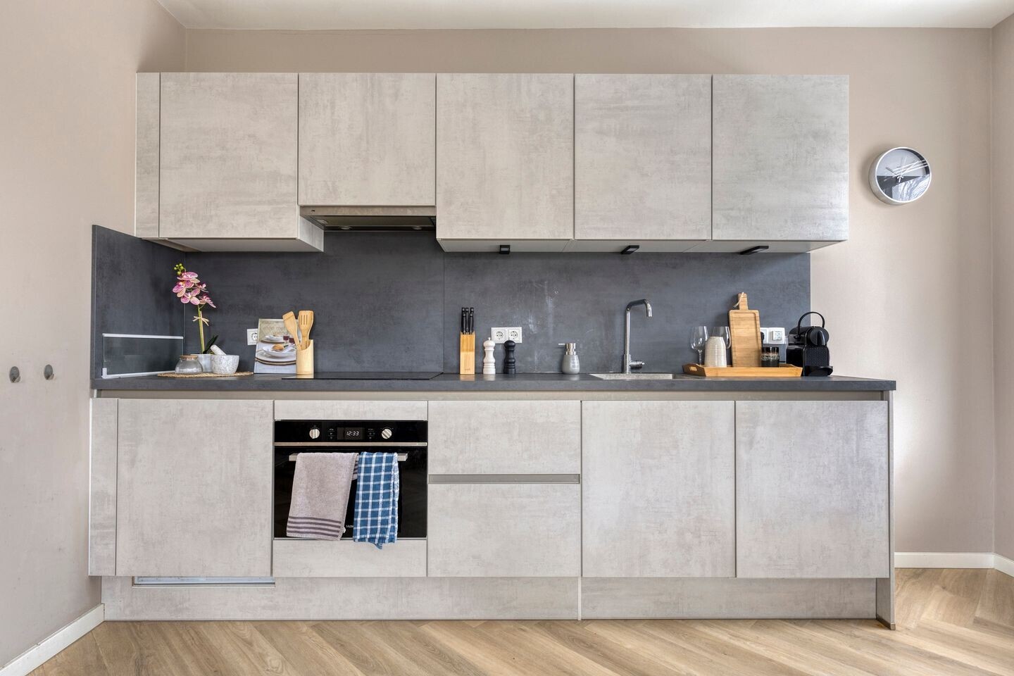 Appartement te koop: Ubbenslaan 1A, Delfzijl