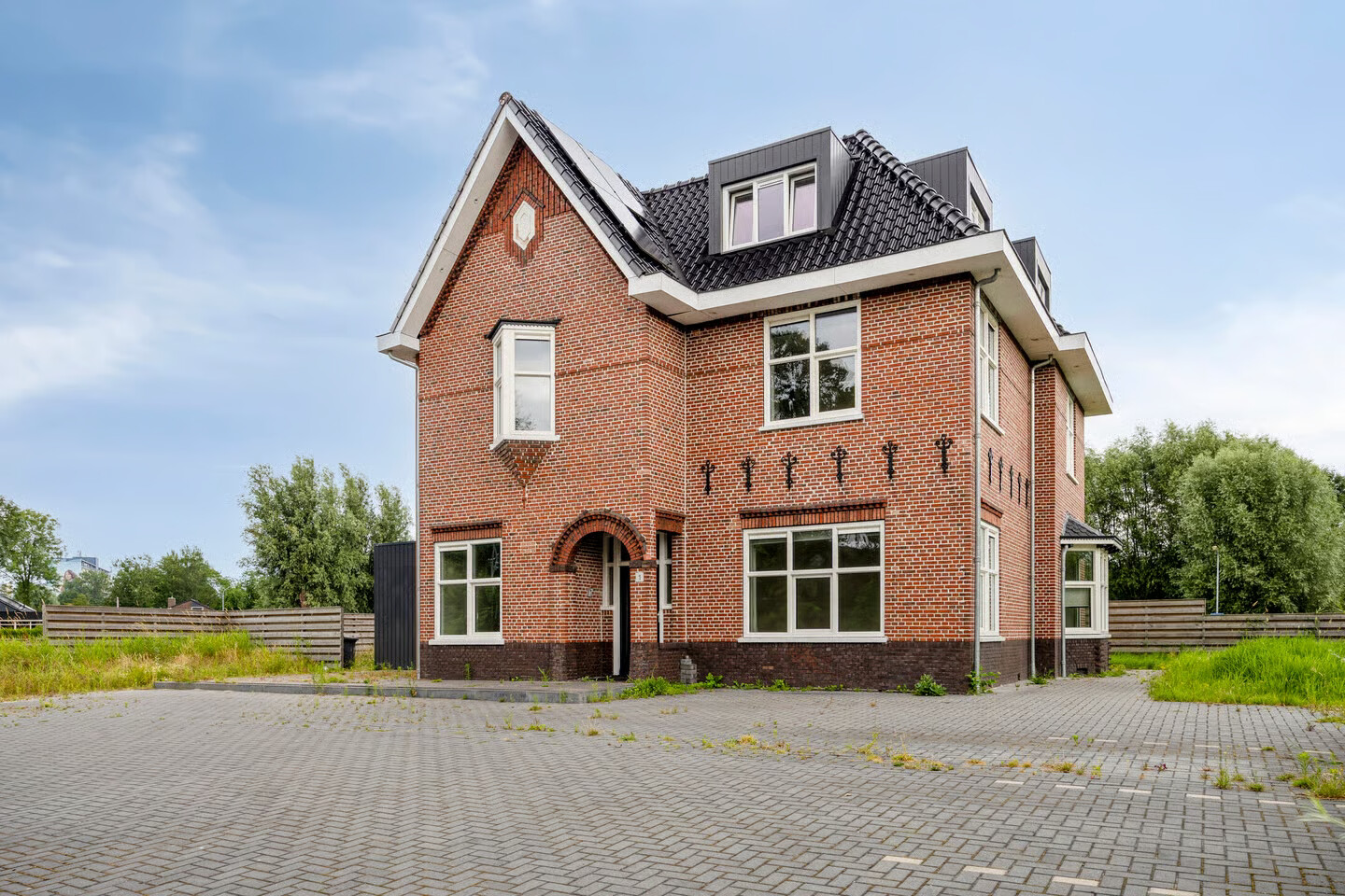Appartement te koop: Ubbenslaan 1, Delfzijl