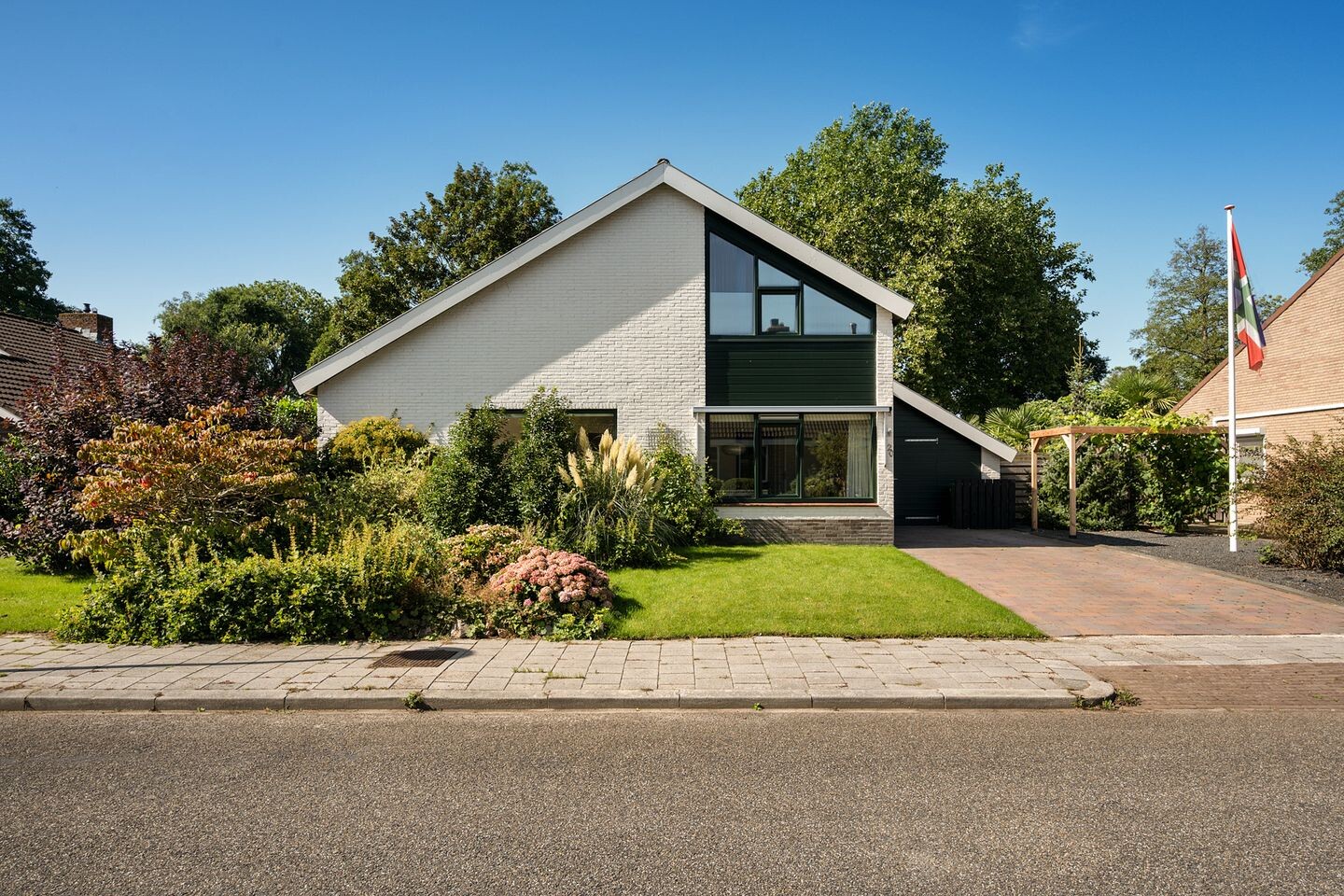 Vrijstaande woning te koop: Grote Belt 20, Delfzijl
