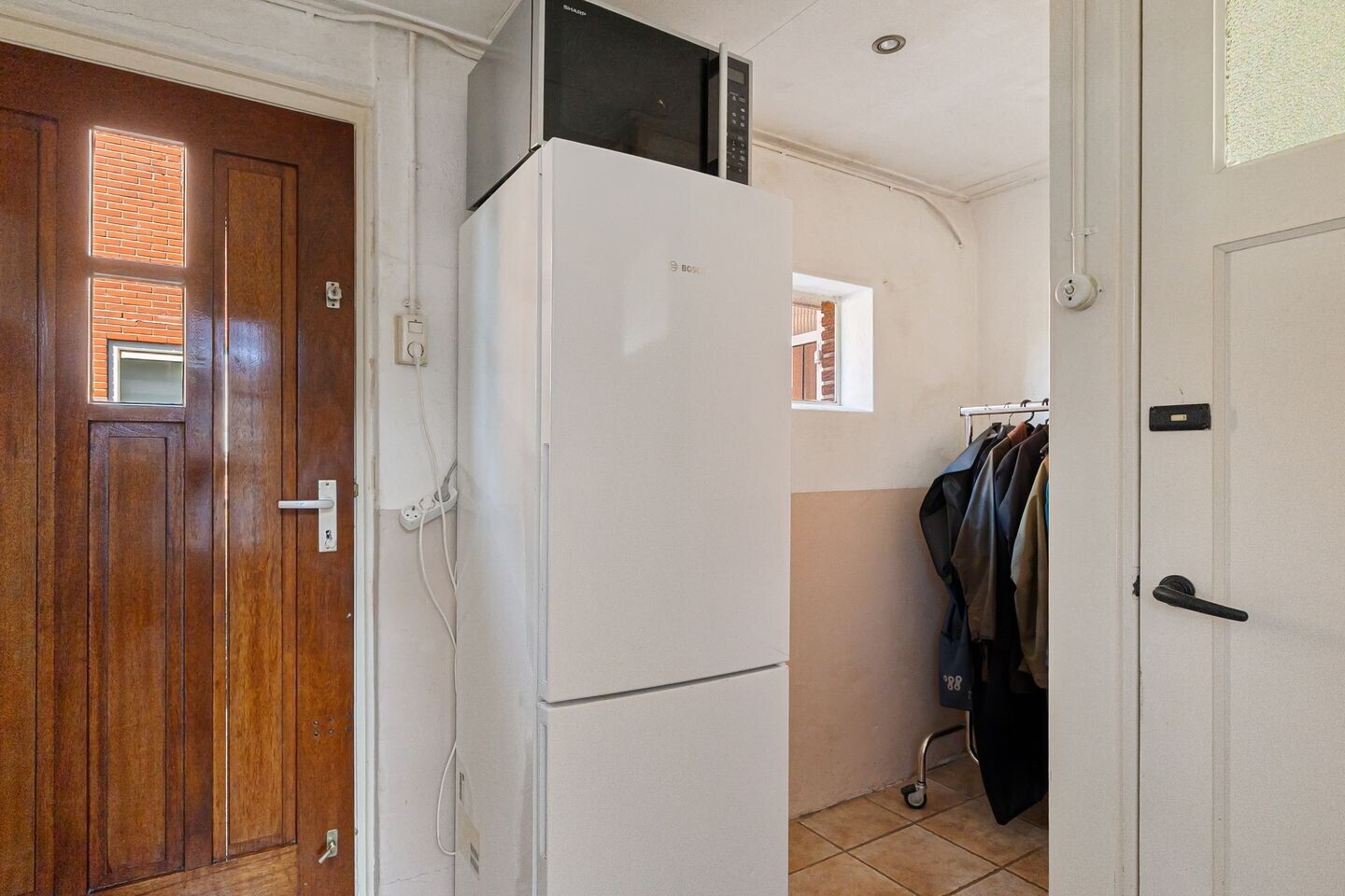 Tussenwoning te koop: Uitwierderweg 55, Delfzijl