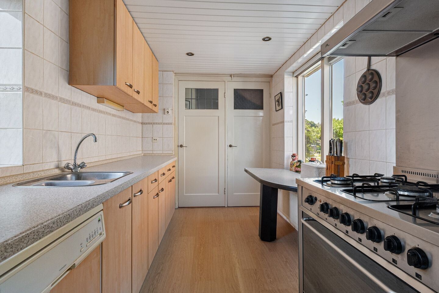 Tussenwoning te koop: Uitwierderweg 55, Delfzijl