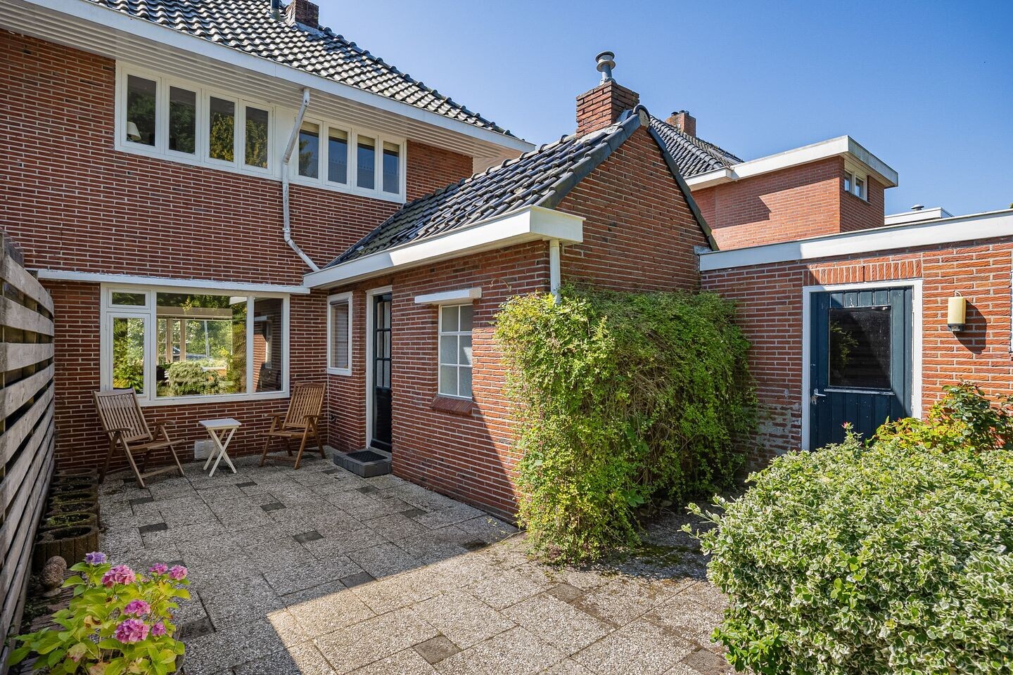 Tussenwoning te koop: Uitwierderweg 55, Delfzijl