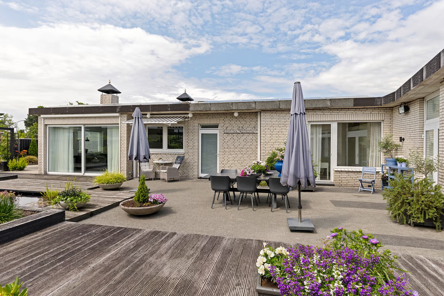 Vrijstaande woning te koop: Polarisweg 6, Delfzijl