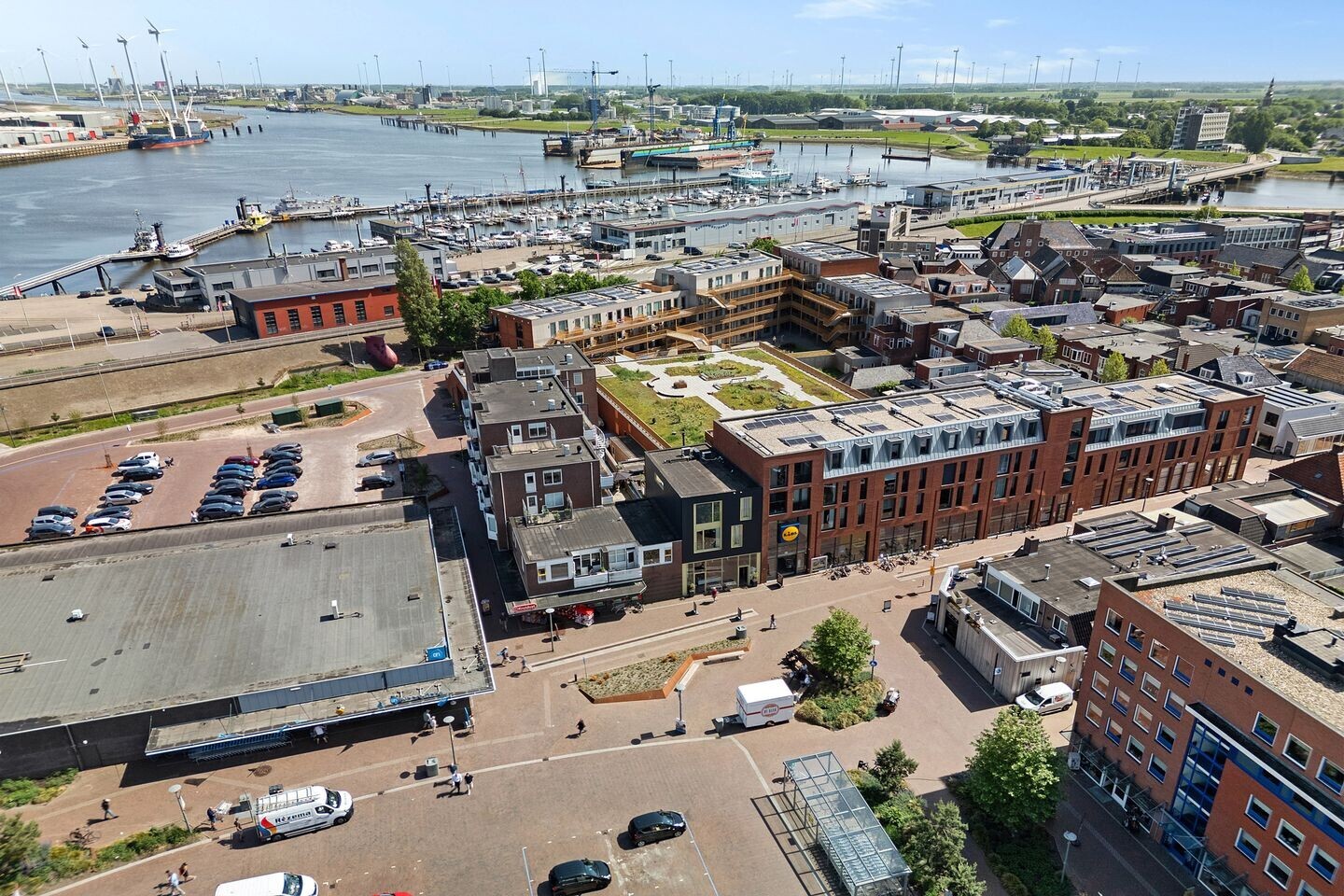 Appartement te koop: Willemstraat 68, Delfzijl