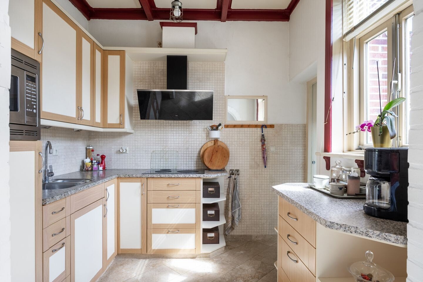 Tussenwoning te koop: Buitensingel 26, Delfzijl