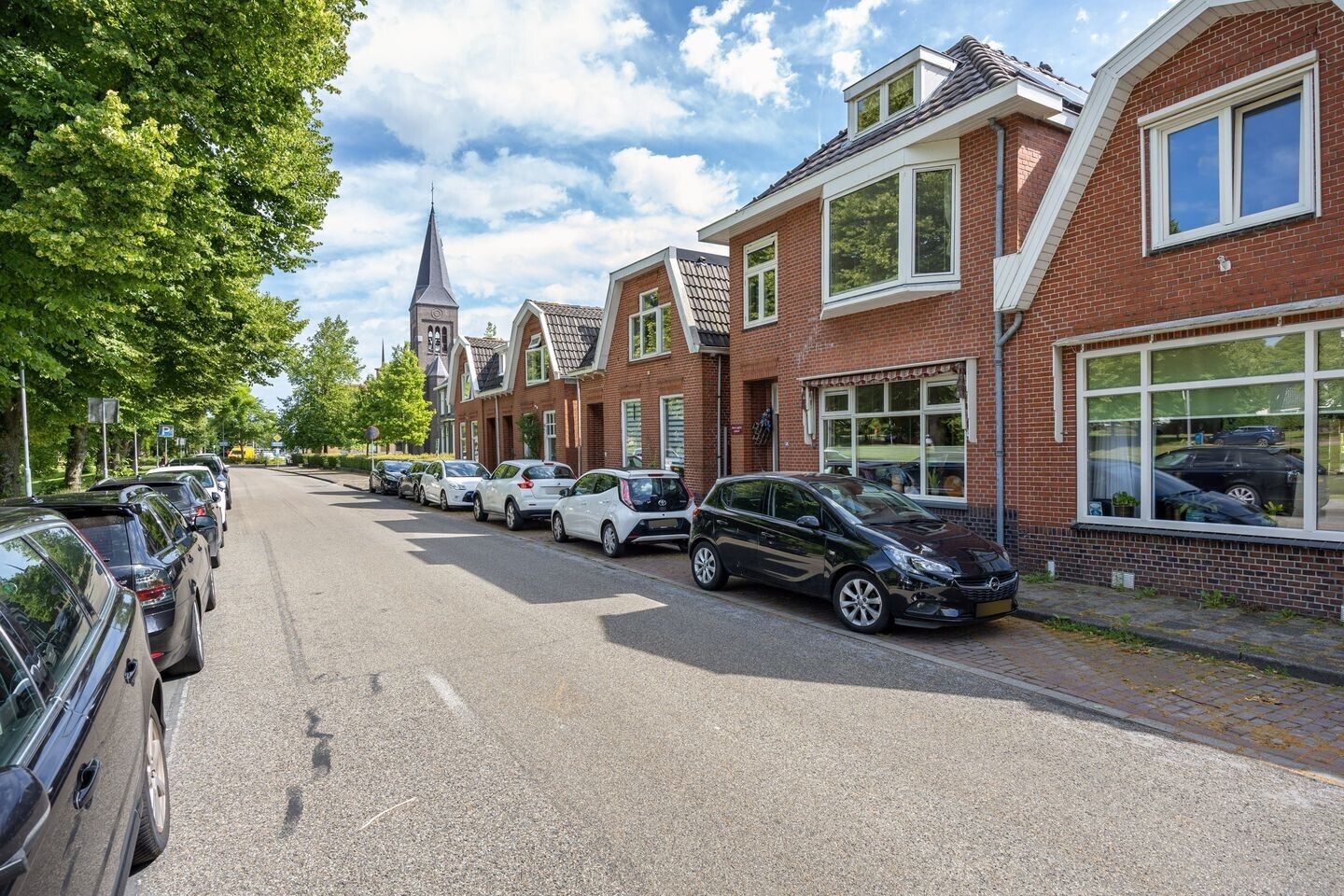 Tussenwoning te koop: Buitensingel 26, Delfzijl