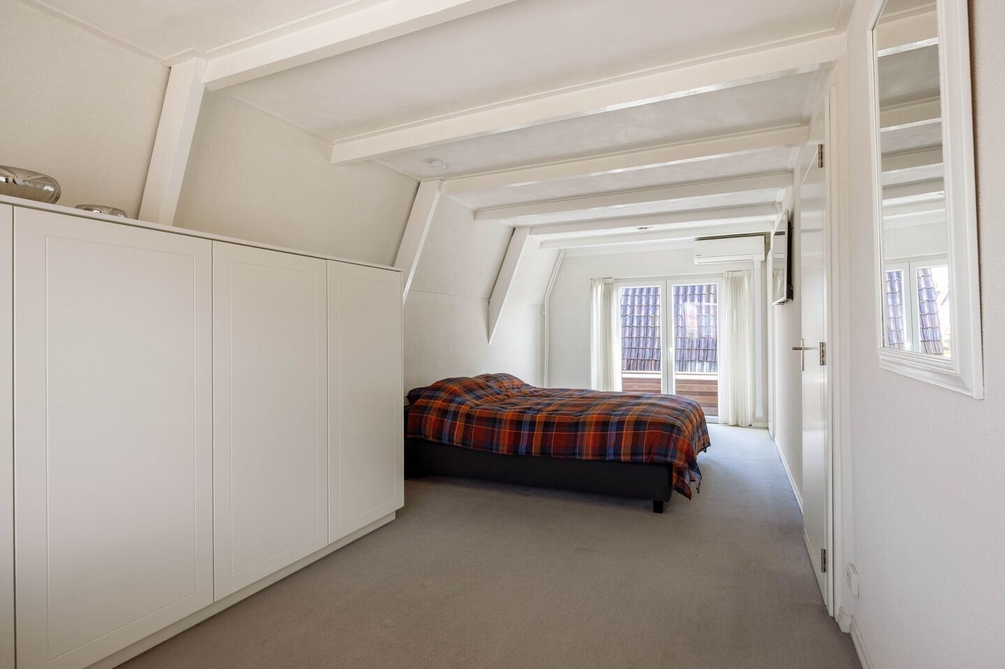 Twee-onder-één-kap te koop: Cornelis Houtmanstraat 25, Delfzijl