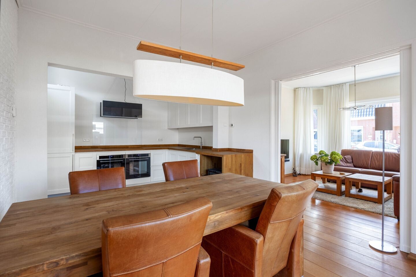 Twee-onder-één-kap te koop: Cornelis Houtmanstraat 25, Delfzijl