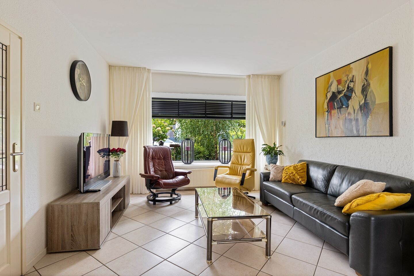 Tussenwoning te koop: Tichelwerk 44, Delfzijl