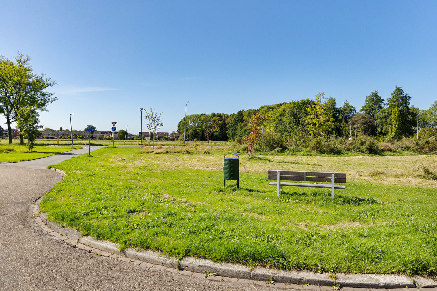 Vrijstaande woning te koop: Mondsteen 26, Delfzijl