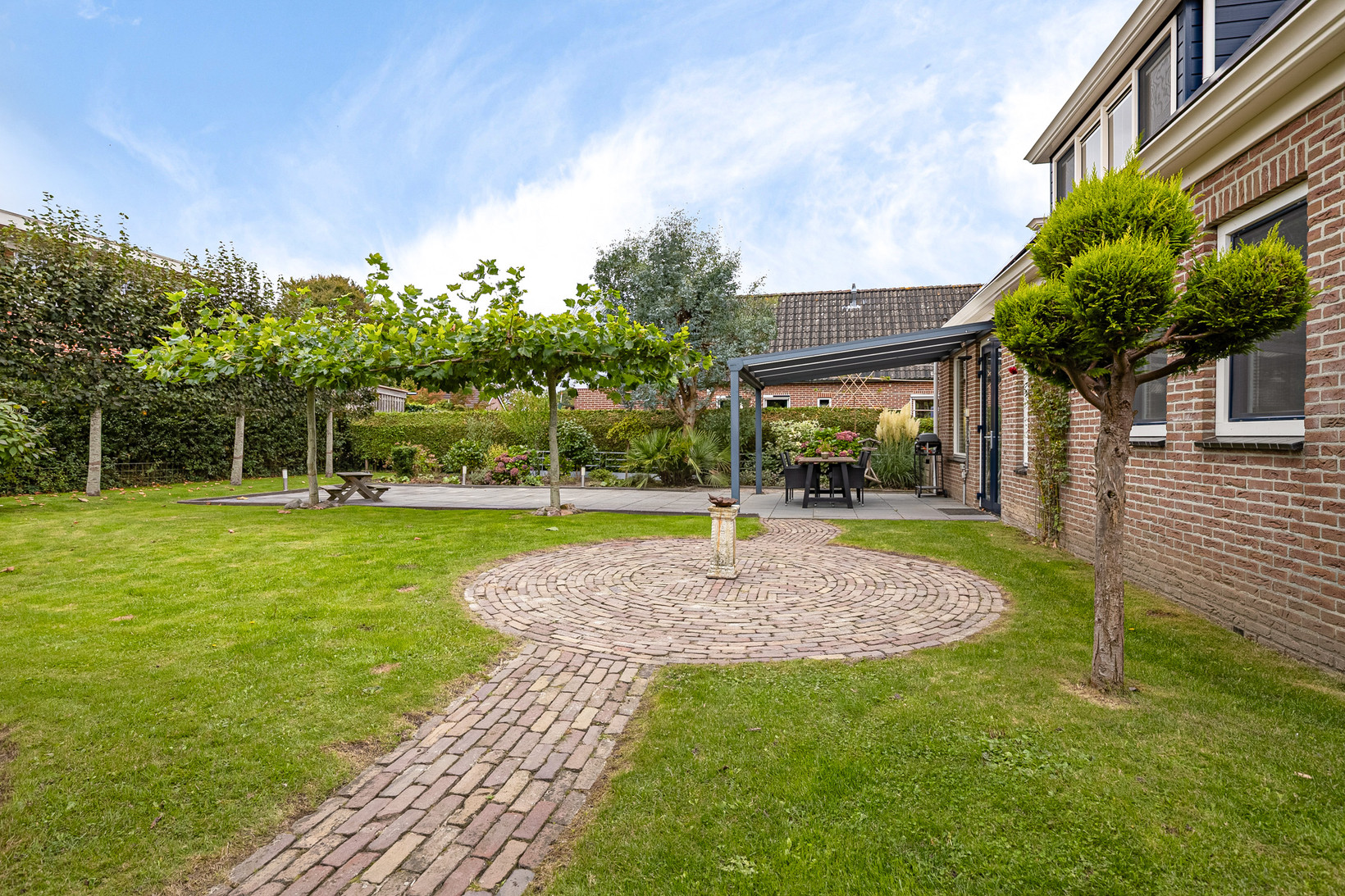 Vrijstaande woning te koop: de Linden 6, Wagenborgen