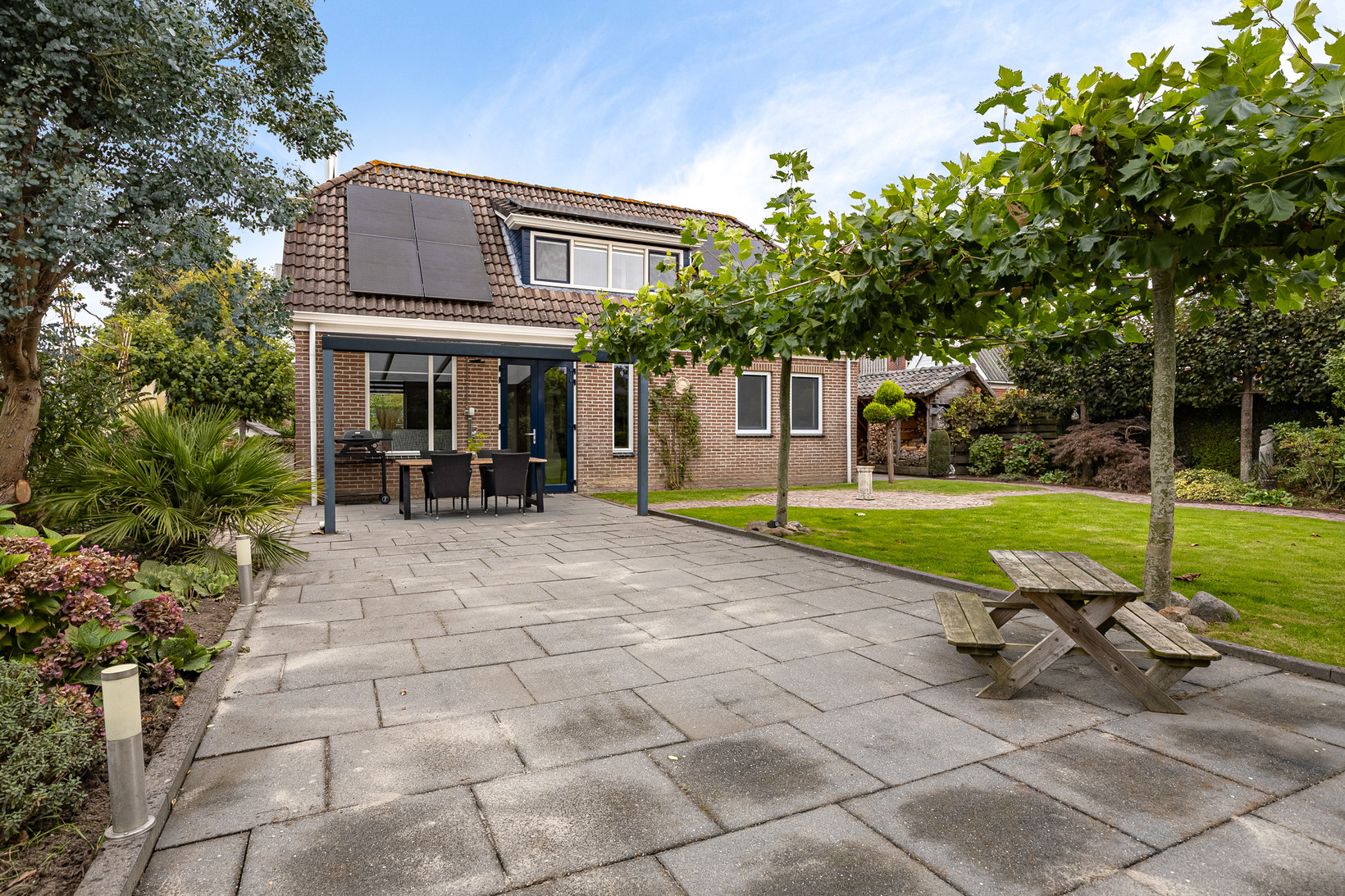 Vrijstaande woning te koop: de Linden 6, Wagenborgen