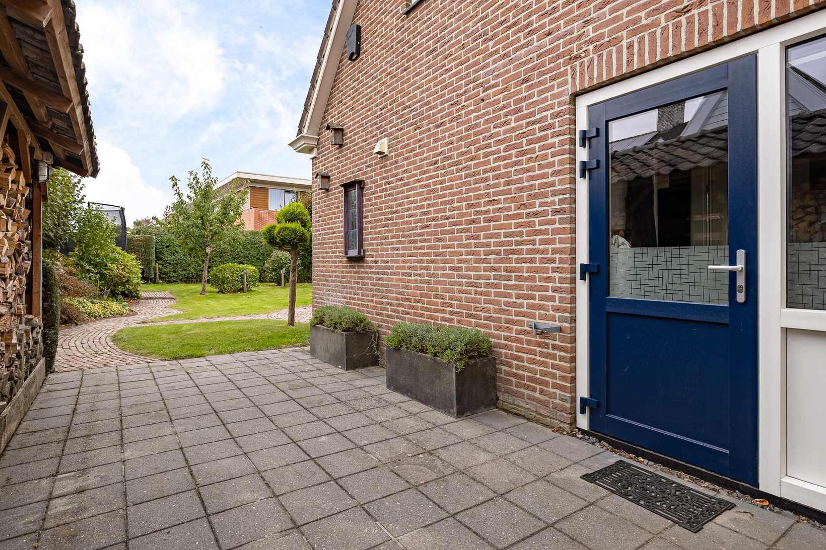 Vrijstaande woning te koop: de Linden 6, Wagenborgen