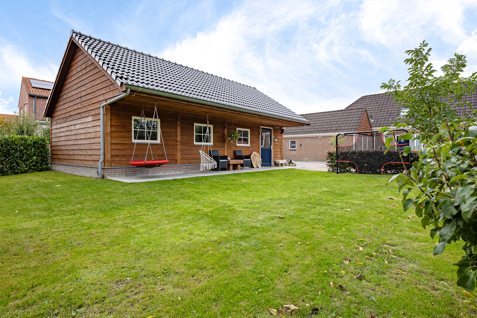 Vrijstaande woning te koop: de Linden 6, Wagenborgen